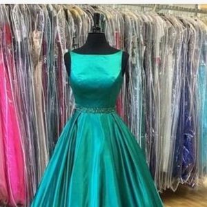 Sherri Hill Prom Dress